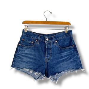 Levi's 501 Shorts Premium Denim 26 Button Fly Distressed Raw Hem 2.5” Mid Rise